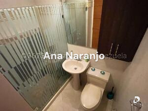 Townhouse en Alto Prado, Caracas – 20