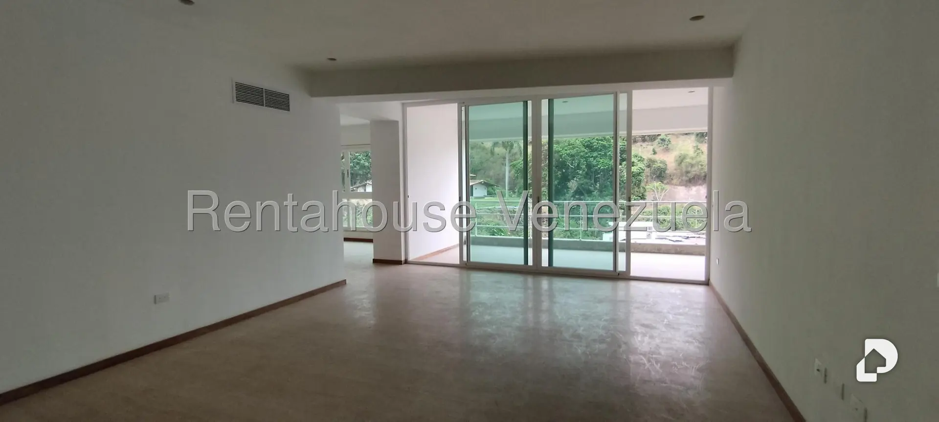 Apartment in Lomas de Las Mercedes, Caracas – 4