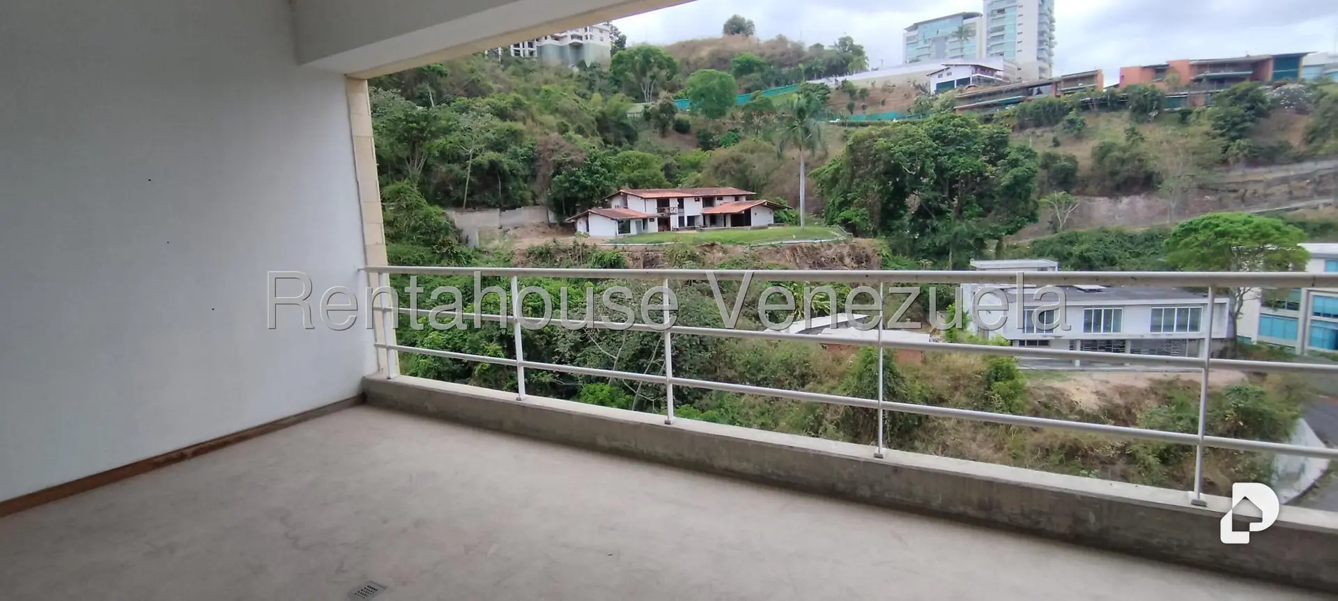 Apartment in Lomas de Las Mercedes, Caracas – 6