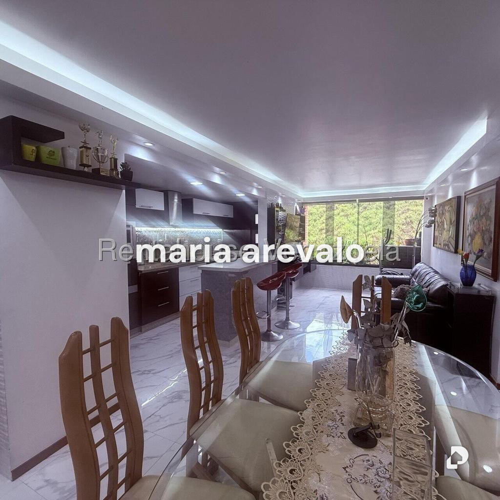Apartamento en Colinas de La Tahona, Caracas – 26