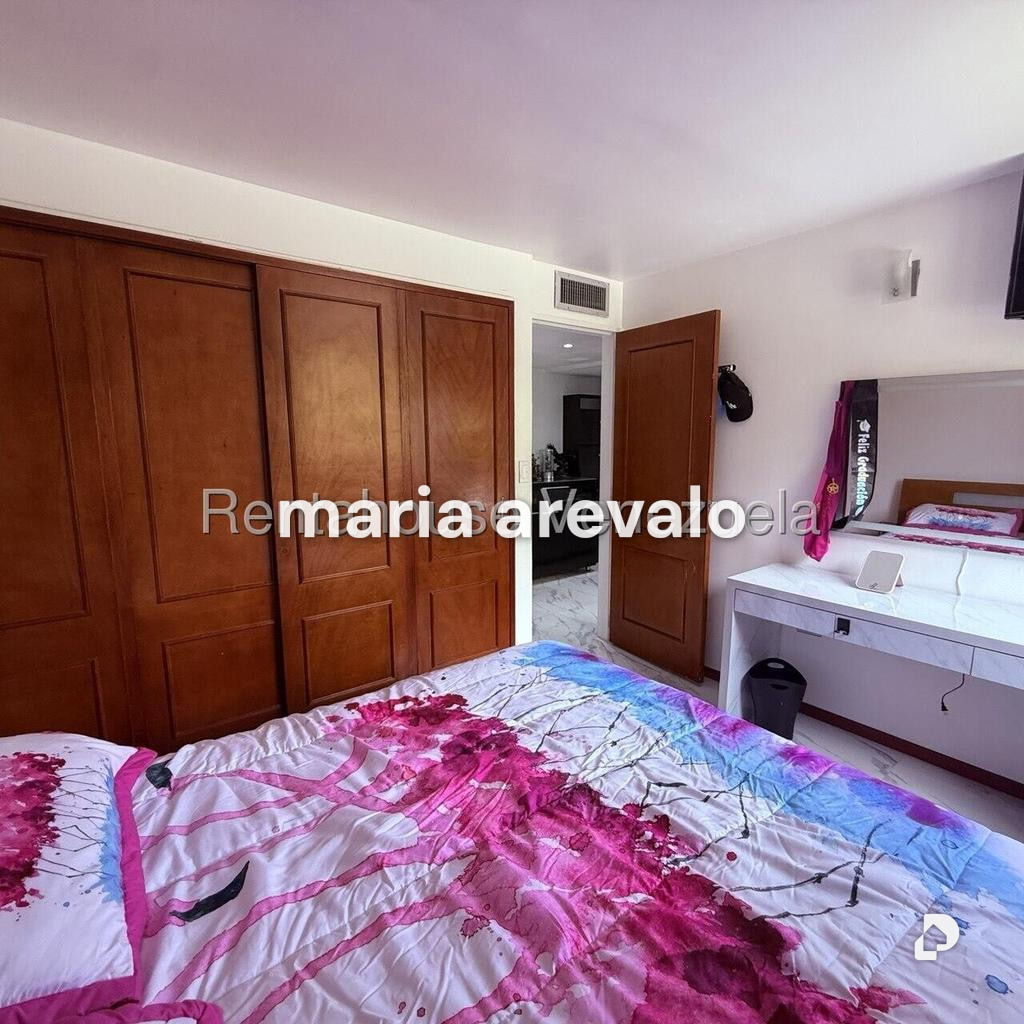 Apartamento en Colinas de La Tahona, Caracas – 13