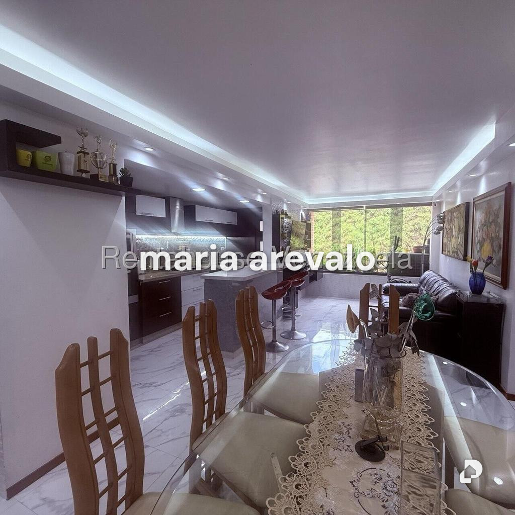 Apartamento en Colinas de La Tahona, Caracas – 25