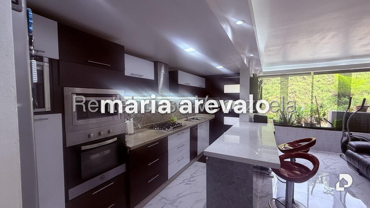 Apartamento en Colinas de La Tahona, Caracas – 6