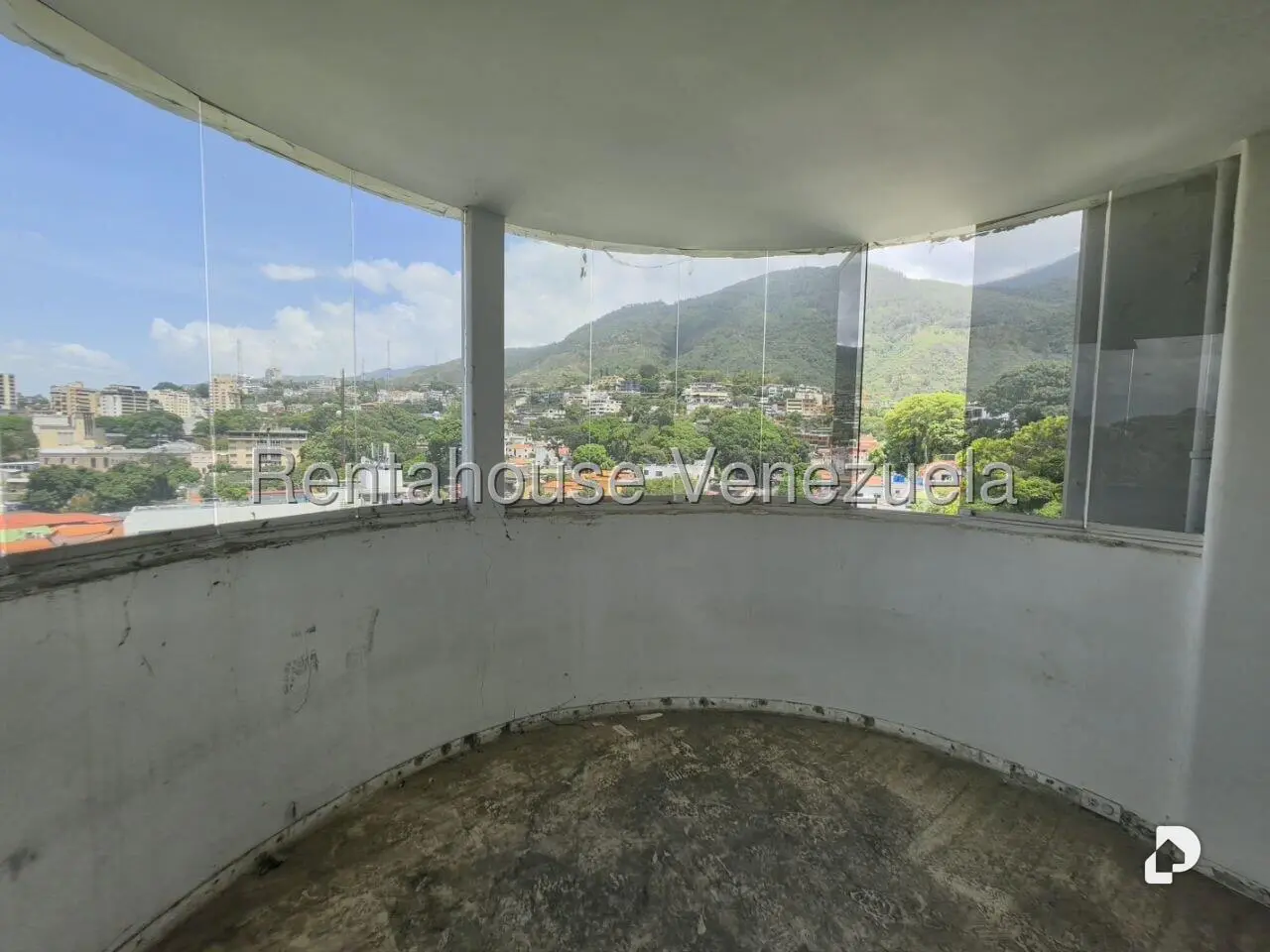 Apartamento en La Florida, Caracas – 13