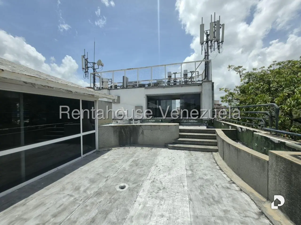 Apartamento en La Florida, Caracas – 25