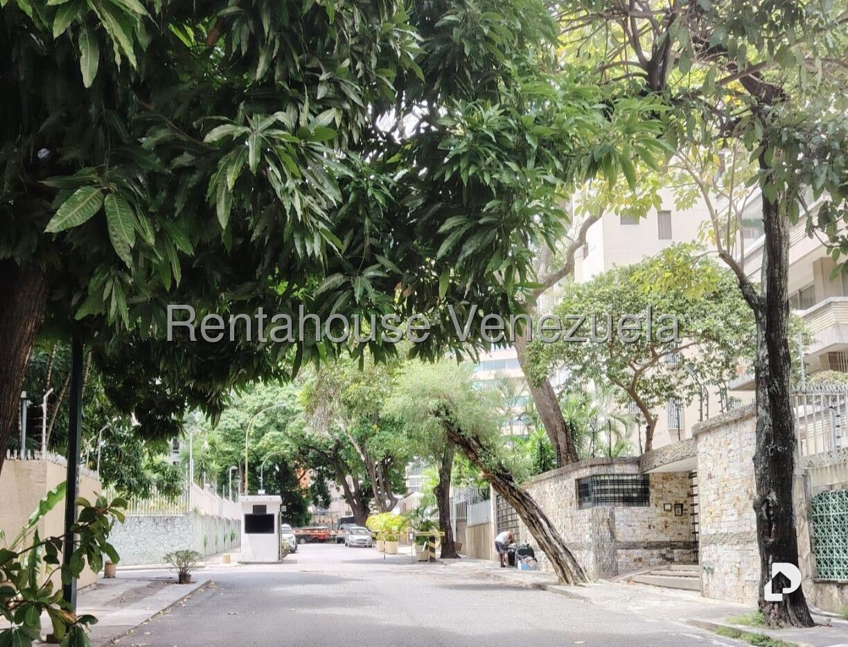 Apartamento en La Florida, Caracas – 2