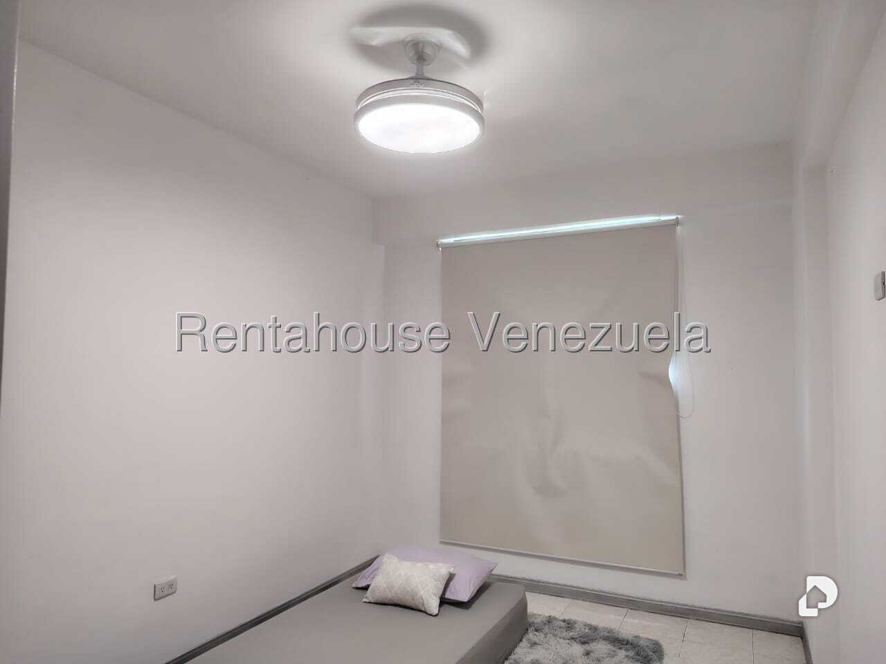 Apartamento en La Florida, Caracas – 17