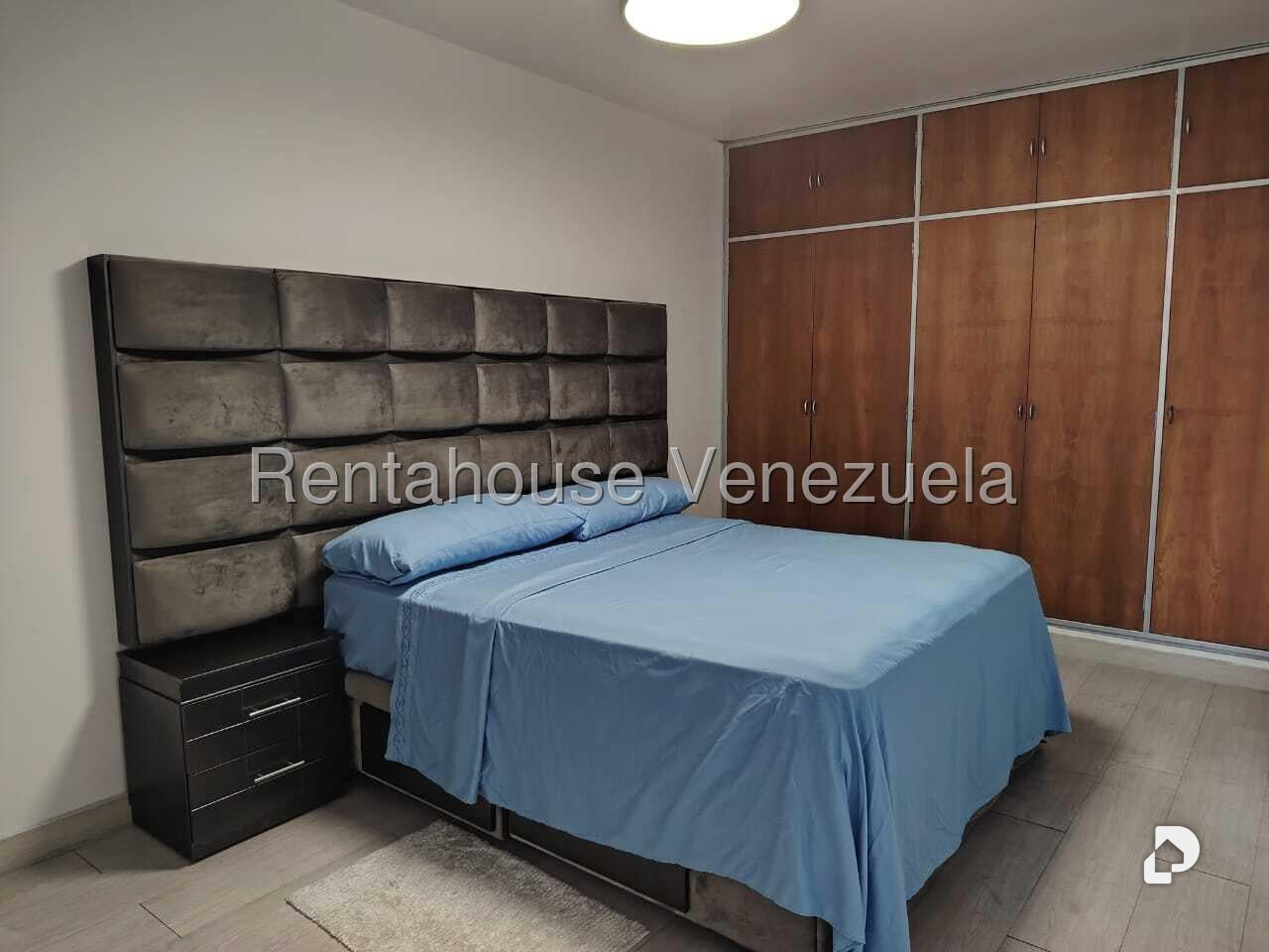 Apartamento en La Florida, Caracas – 13
