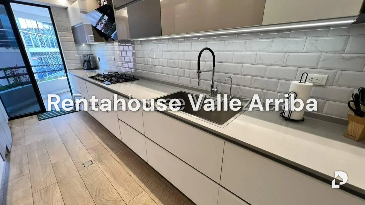 Apartamento en Campo Alegre, Caracas – 10