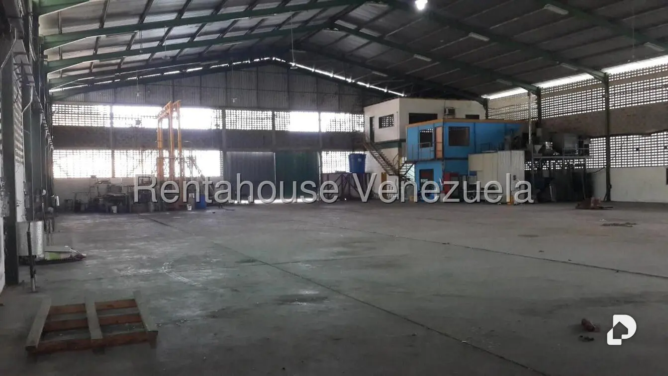 Local comercial en Alvarenga, Charallave – 11