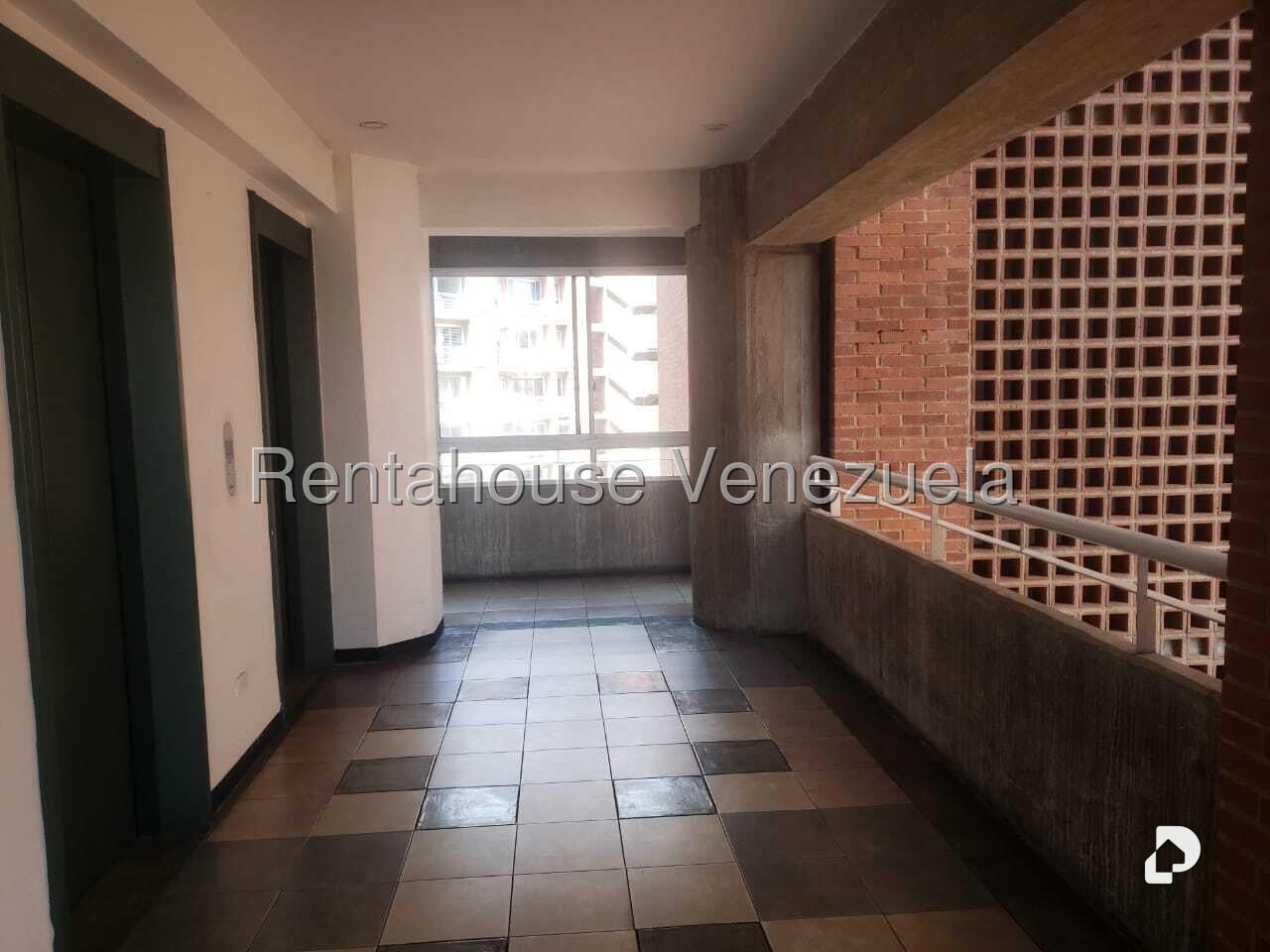 Apartamento en Boleíta Norte, Caracas – 25