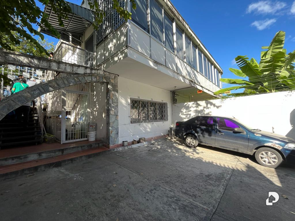 House in Altamira, Caracas – 2