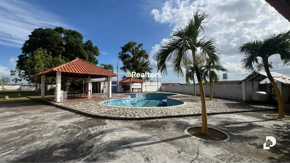 Land in Maturín – 10