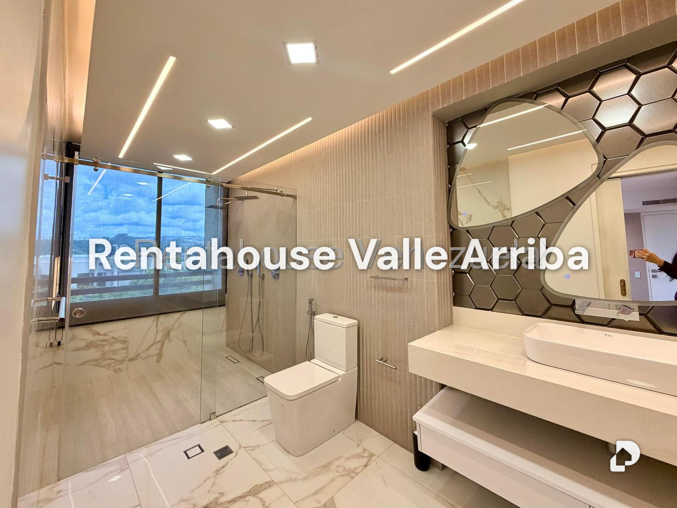 Apartamento en Colinas de Valle Arriba, Caracas – 23