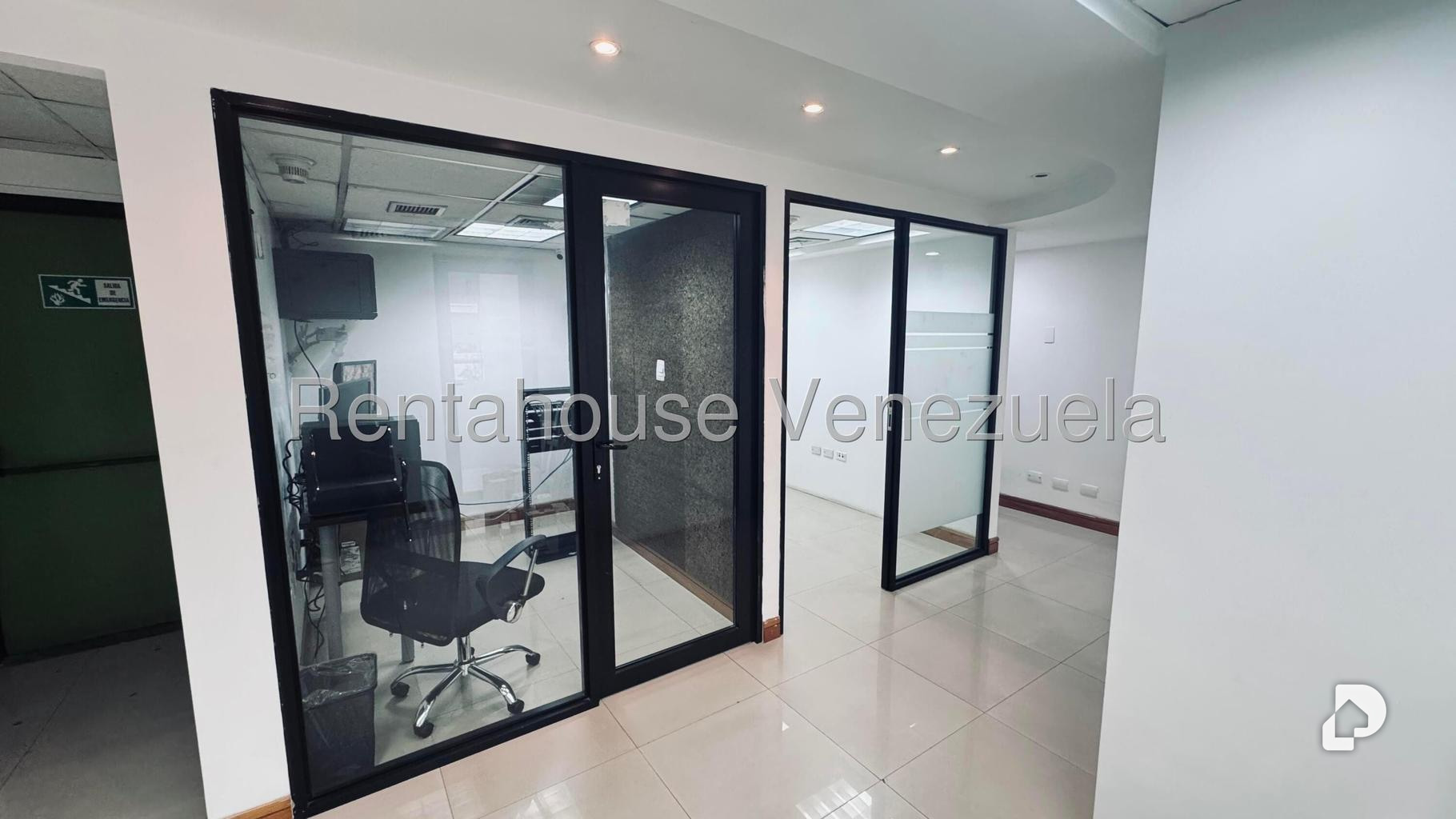 Oficina en El Rosal, Caracas – 22
