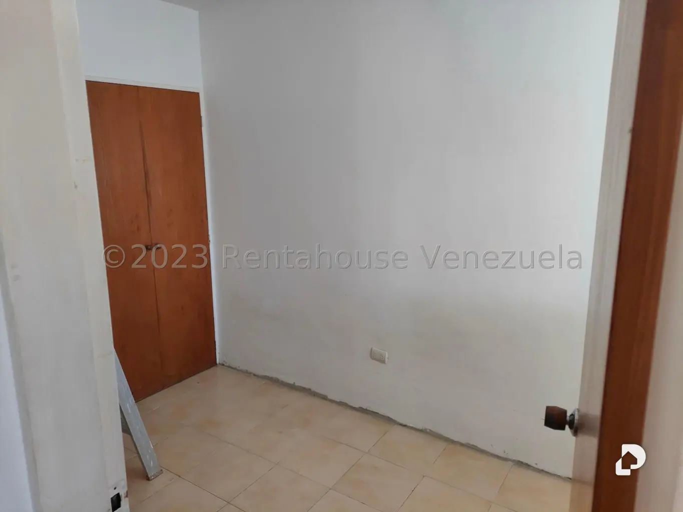 Apartamento en Guaicay, Caracas – 26