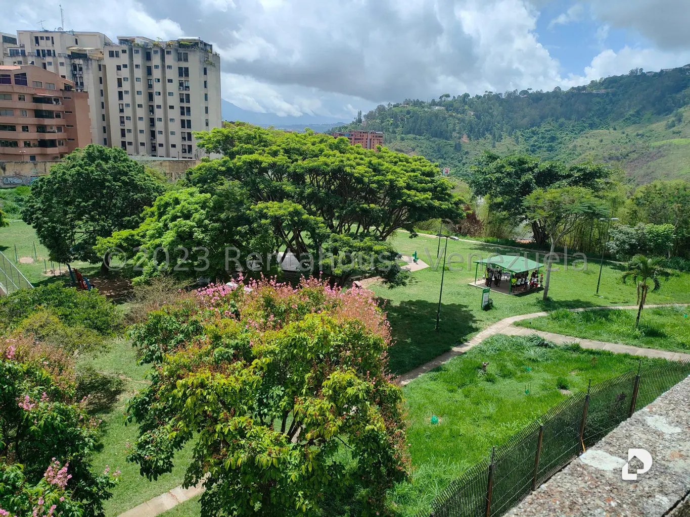 Apartamento en Guaicay, Caracas – 11