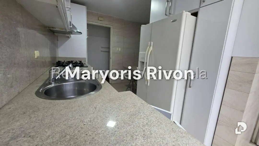 Apartamento en Los Palos Grandes, Caracas – 3