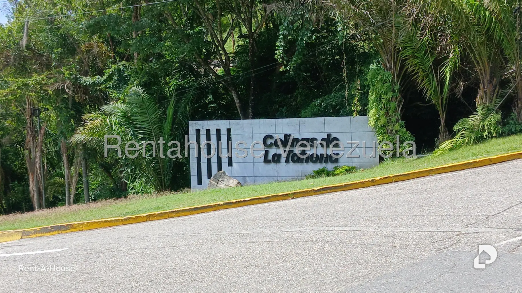 Apartamento en Colinas de La Tahona, Caracas – 2