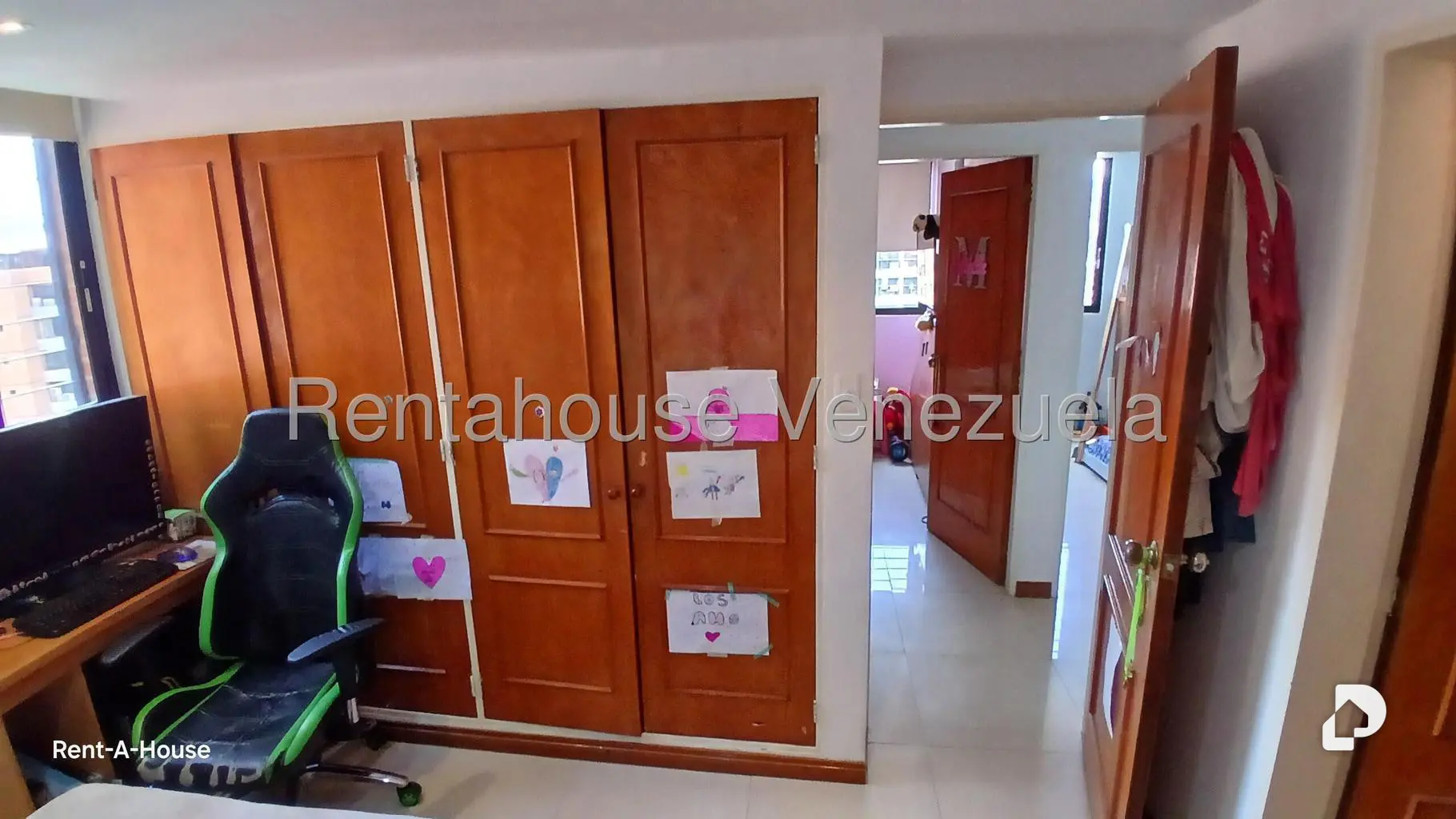 Apartamento en Colinas de La Tahona, Caracas – 22