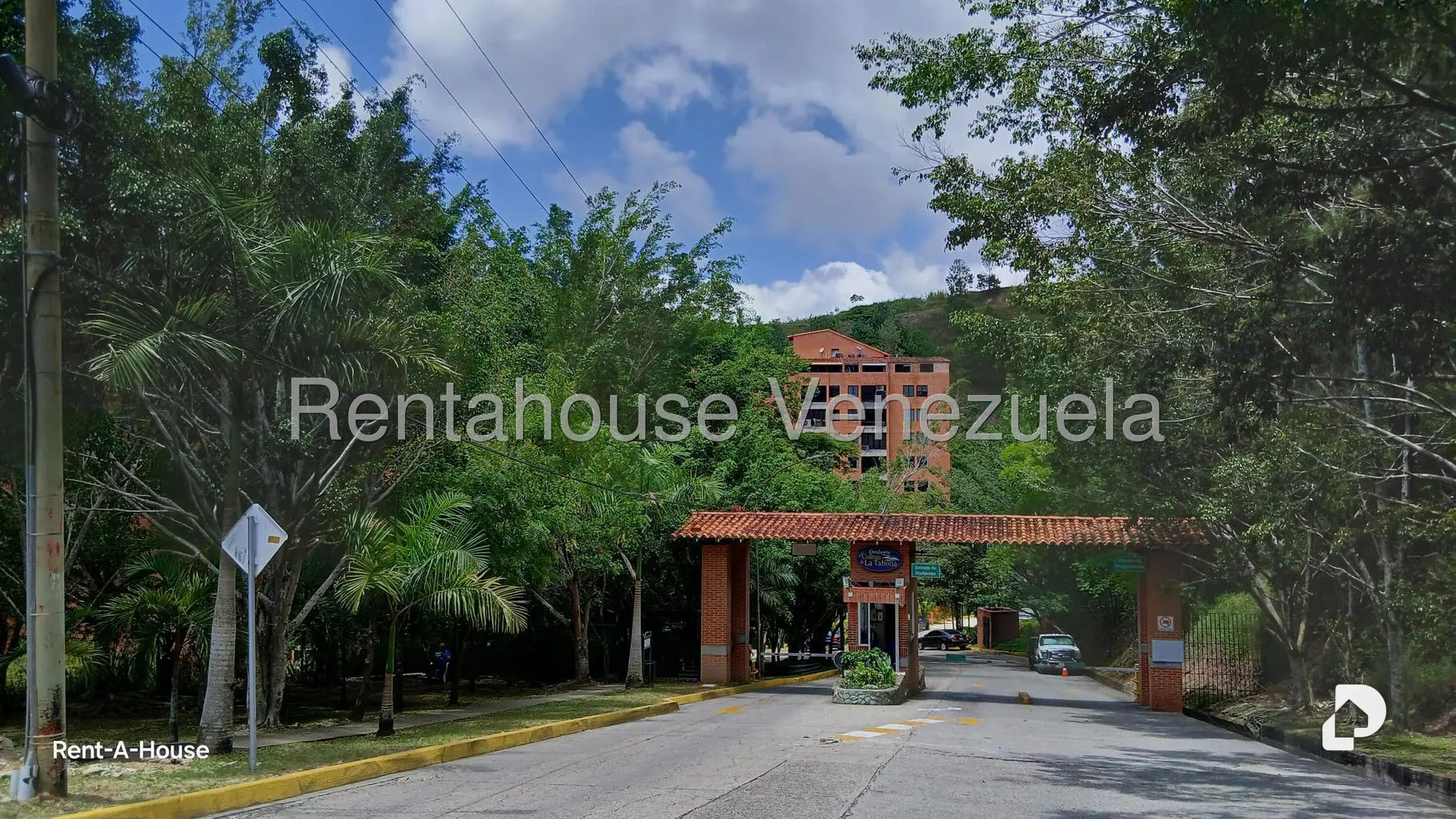 Apartamento en Colinas de La Tahona, Caracas – 3