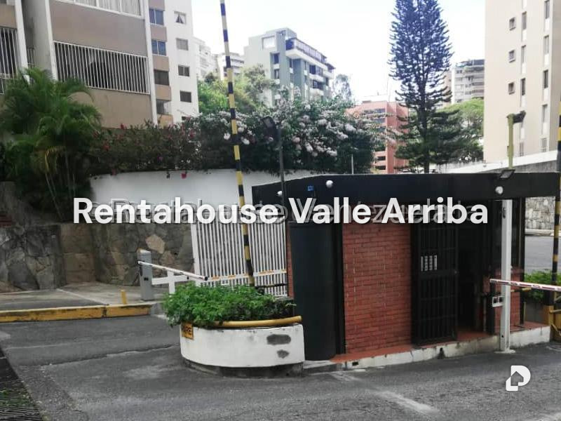 Apartamento en Santa Rosa de Lima, Caracas – 2