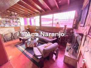 Casa en Alto Prado, Caracas – 15