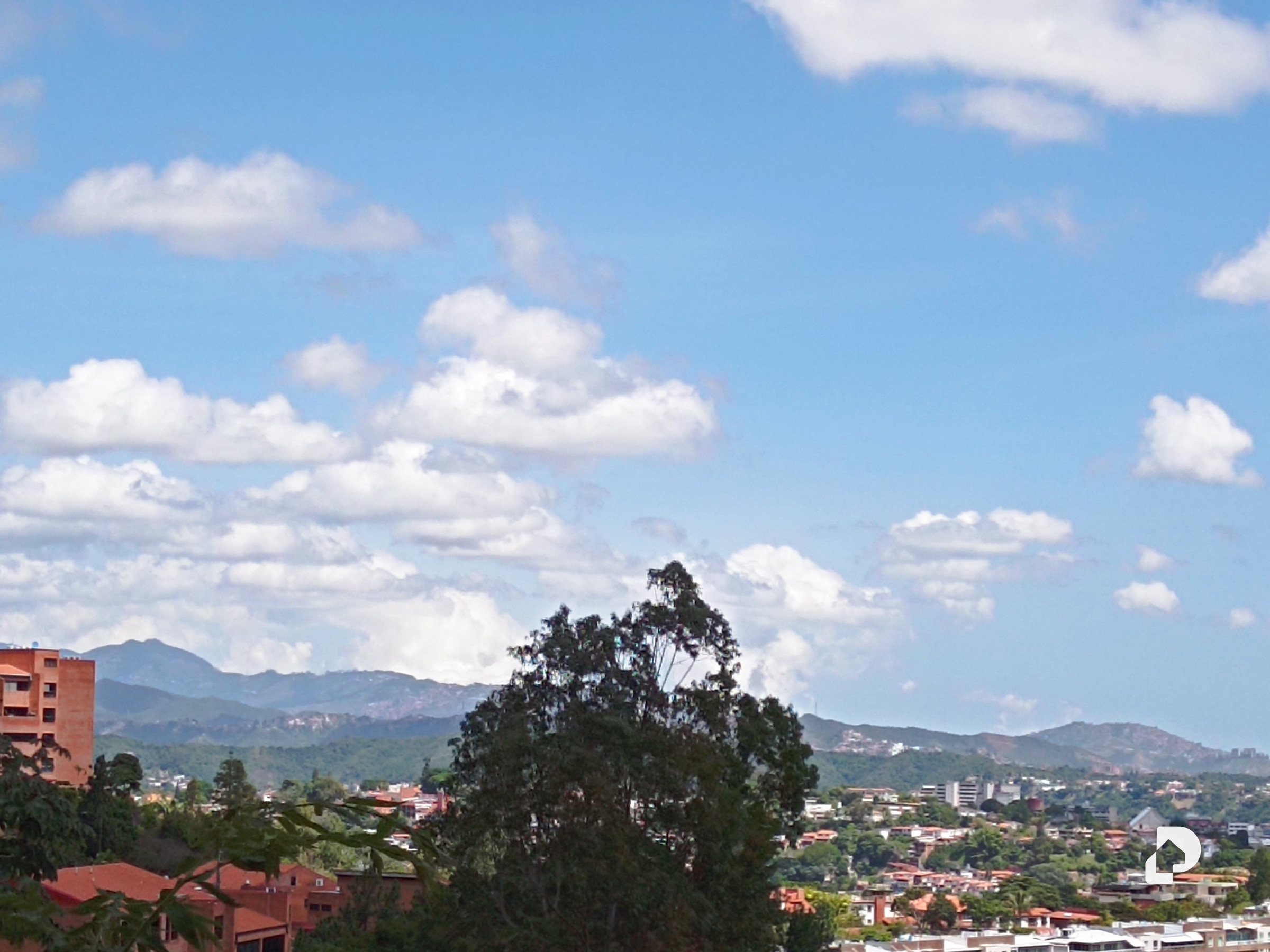 Apartamento en Colinas de La Tahona, Caracas – 17