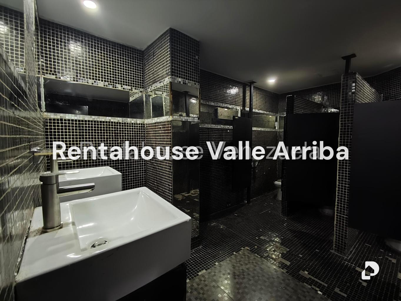 Local comercial en Macaracuay, Caracas – 15