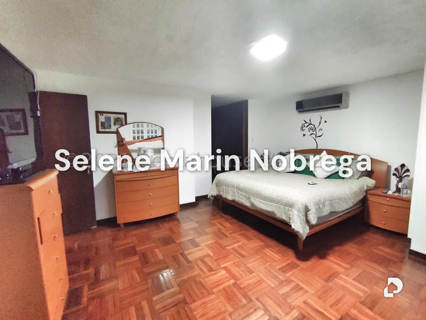Casa en Santa Paula, Caracas – 16