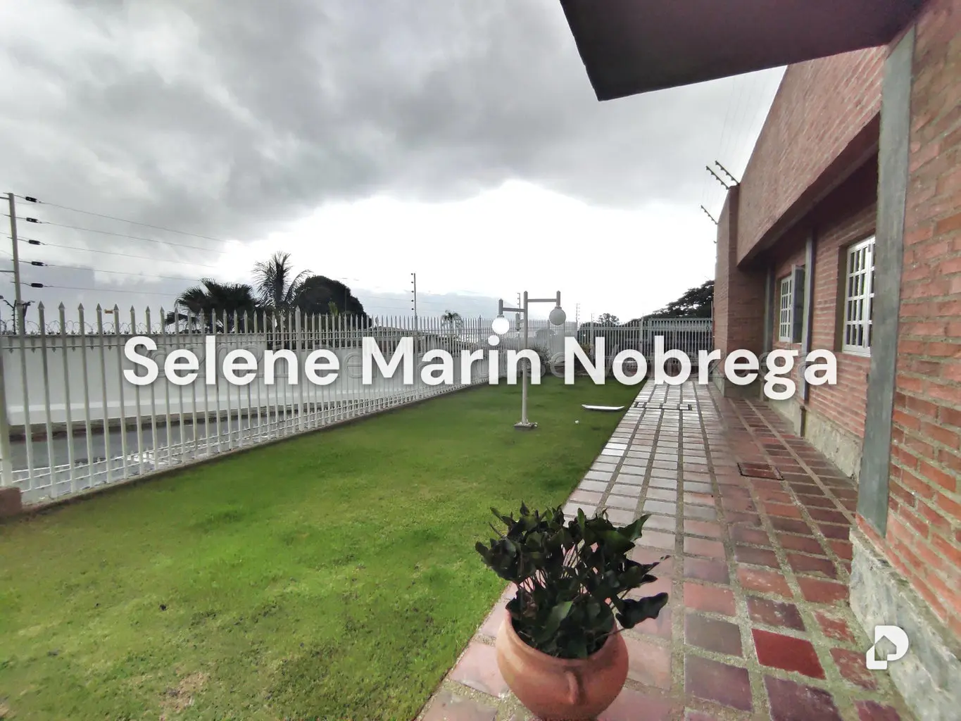 Casa en Santa Paula, Caracas – 2