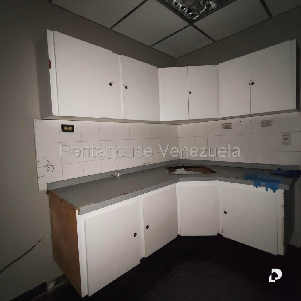 Oficina en Prados del Este, Caracas – 22