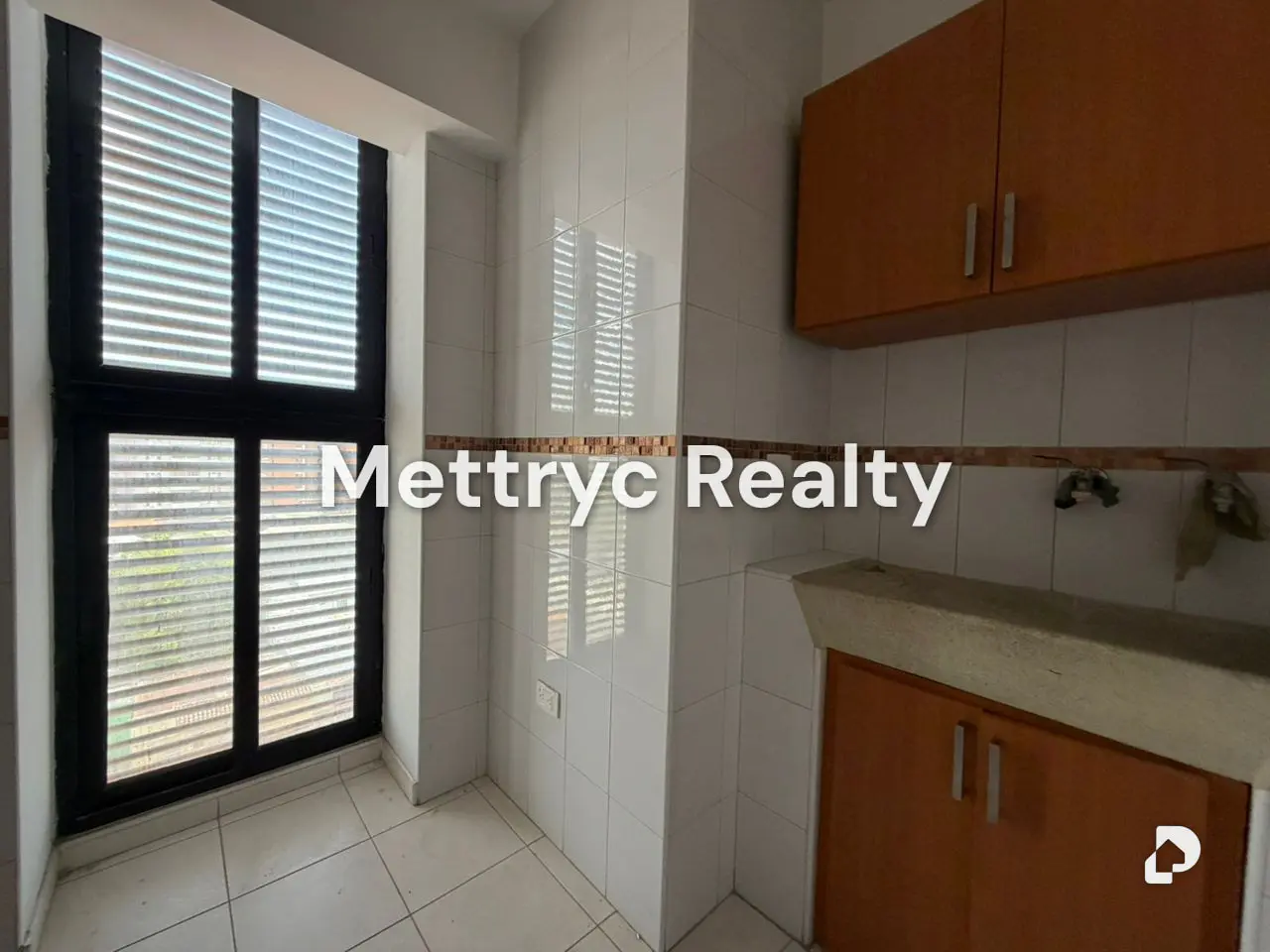 Apartamento en Del Este, Barquisimeto – 24