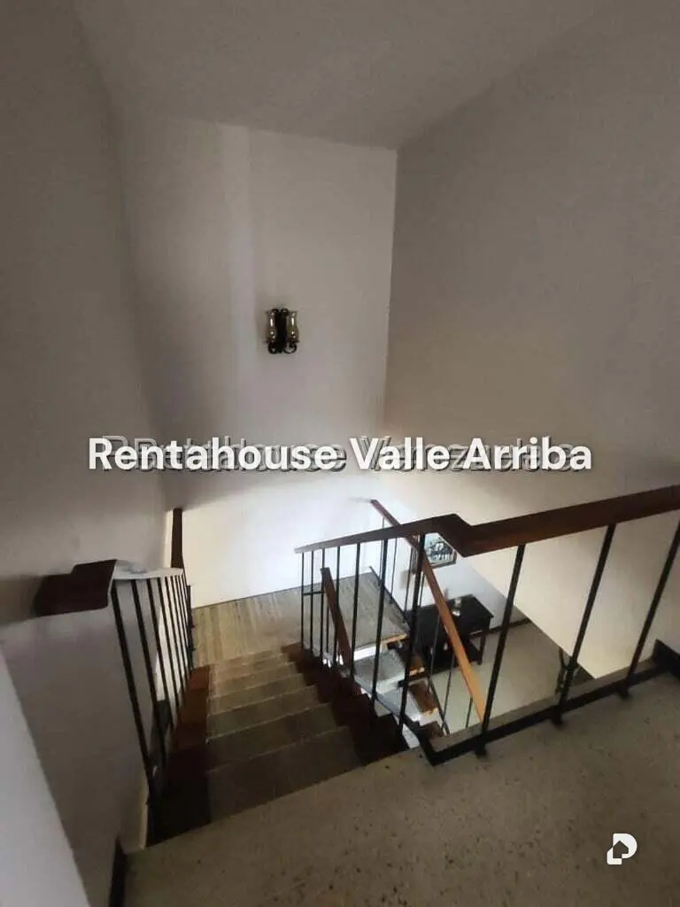 Casa en Los Pomelos, Caracas – 27