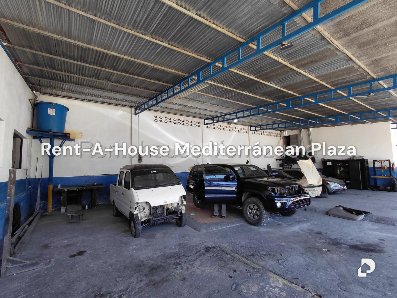 Local comercial en Parroquia San Jose, Valencia – 28