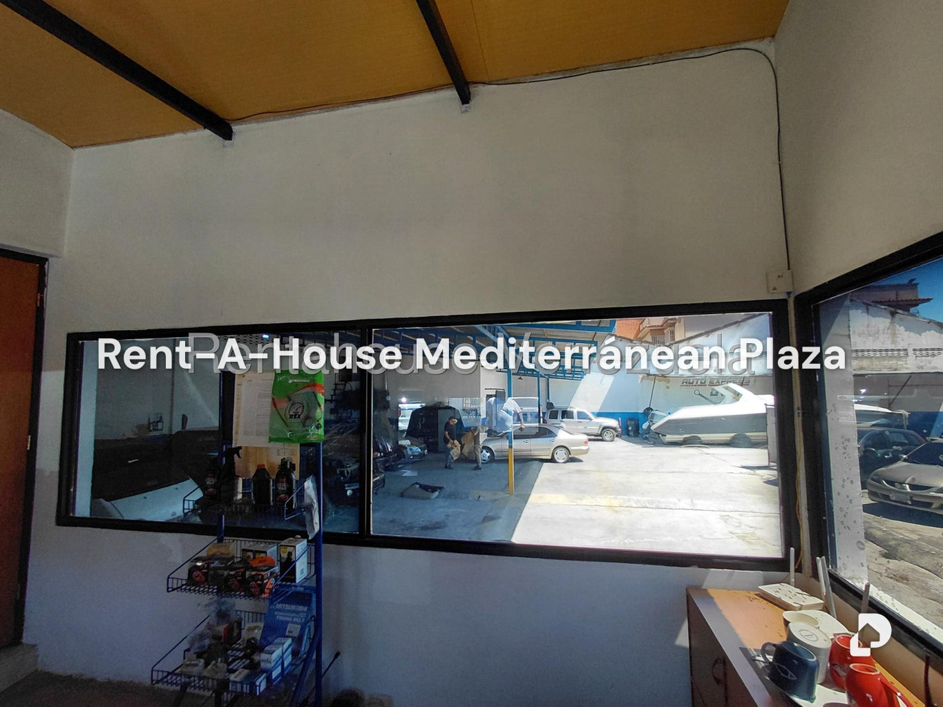 Local comercial en Parroquia San Jose, Valencia – 18
