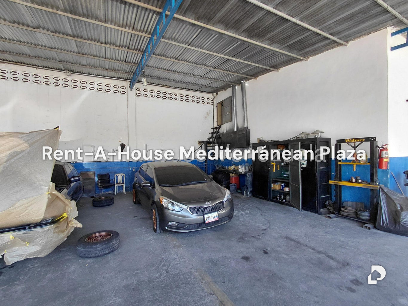 Local comercial en Parroquia San Jose, Valencia – 30