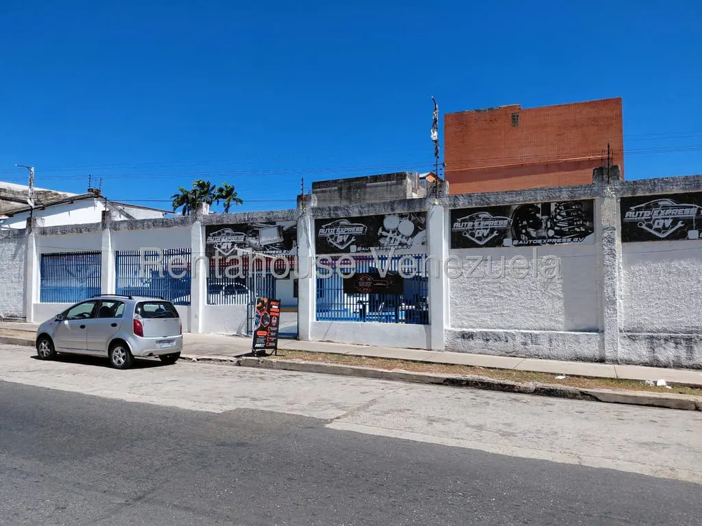 Commercial space in Valencia - 1
