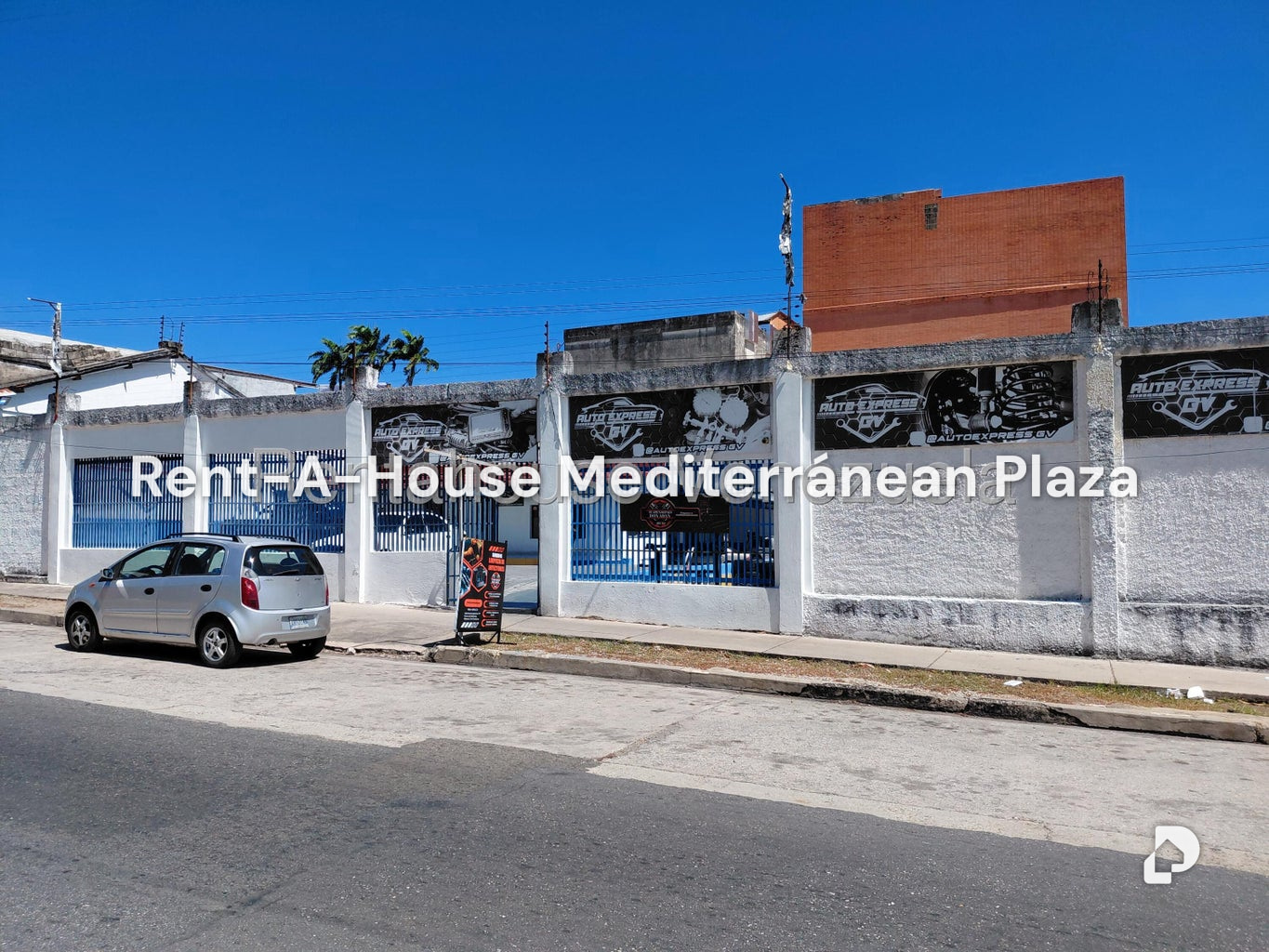 Local comercial en Parroquia San Jose, Valencia – 1