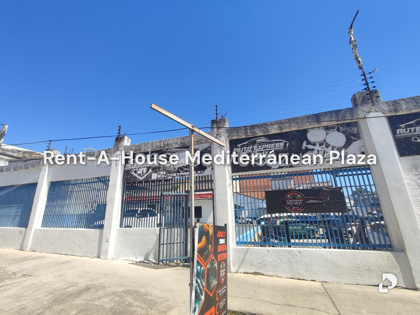 Local comercial en Parroquia San Jose, Valencia – 2