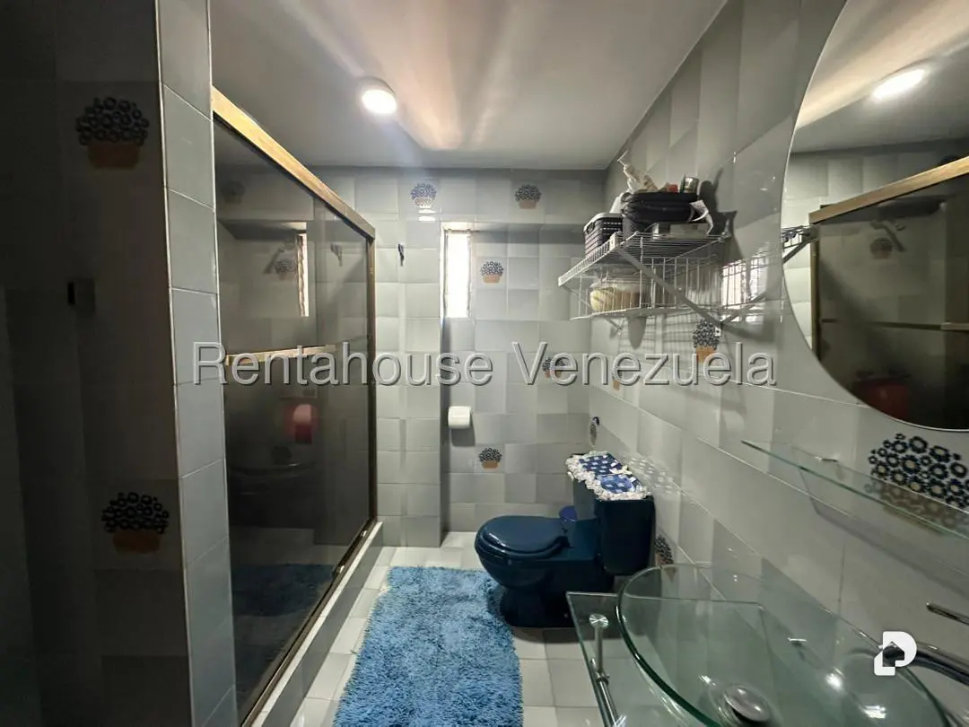 Apartamento en El Paraíso, Caracas – 23
