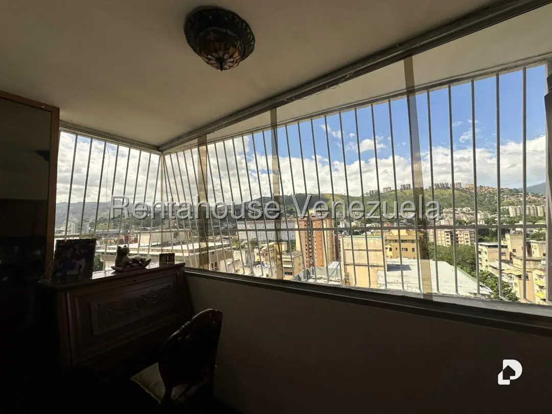 Apartamento en El Paraíso, Caracas – 9