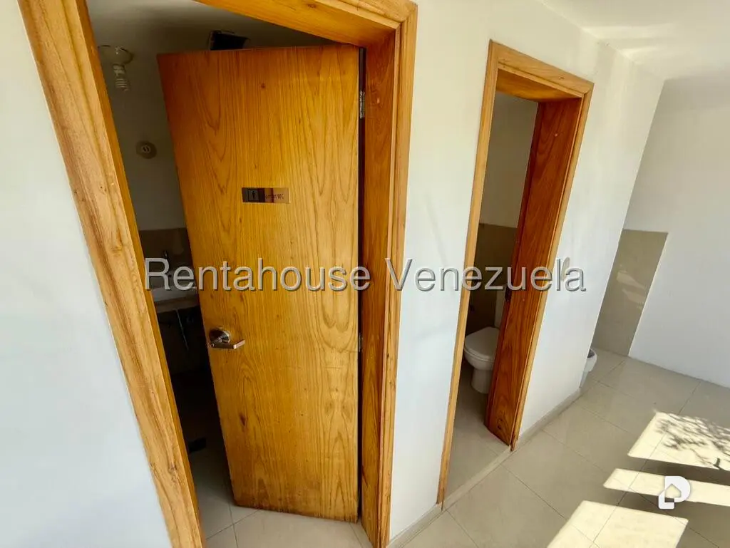 Casa en Colinas de Tamanaco, Caracas – 57