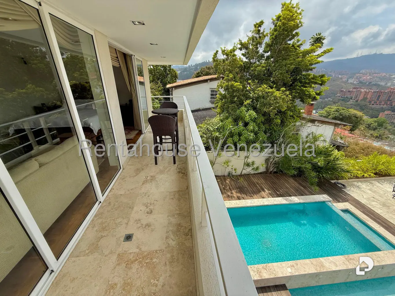 Casa en Colinas de Tamanaco, Caracas – 41