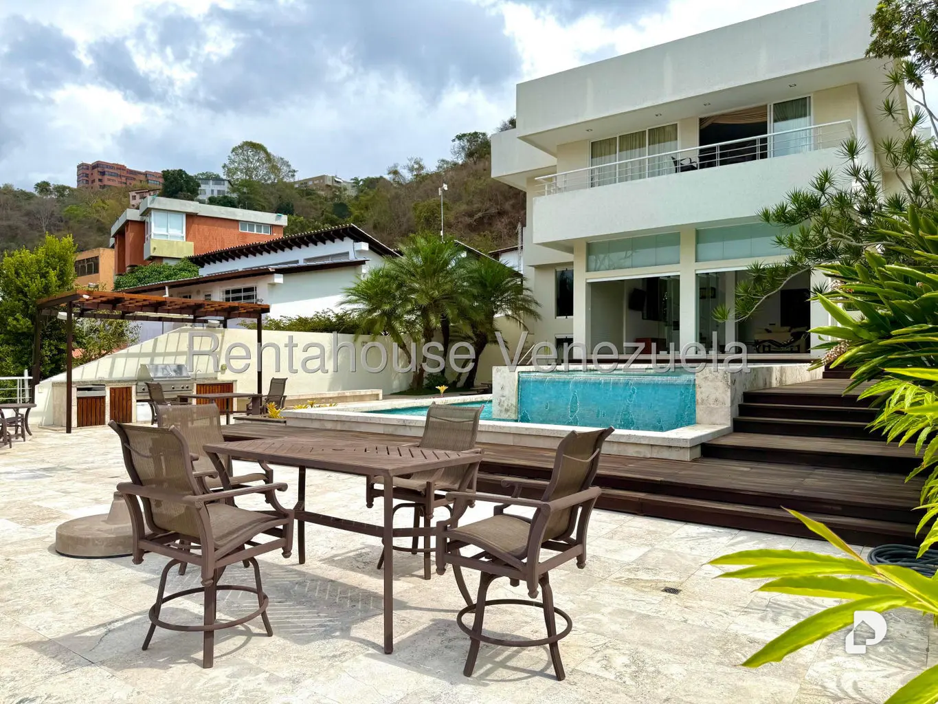 Casa en Colinas de Tamanaco, Caracas – 35