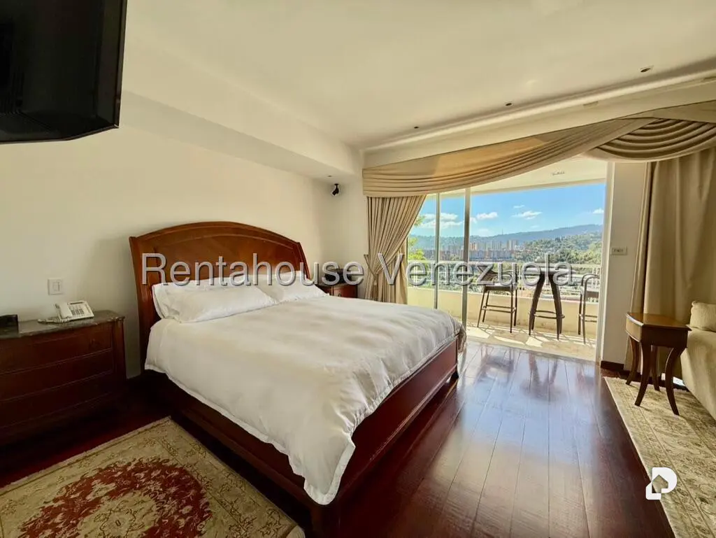 Casa en Colinas de Tamanaco, Caracas – 38