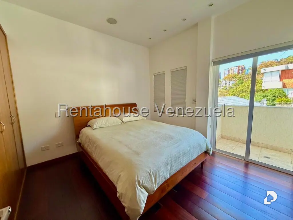Casa en Colinas de Tamanaco, Caracas – 51