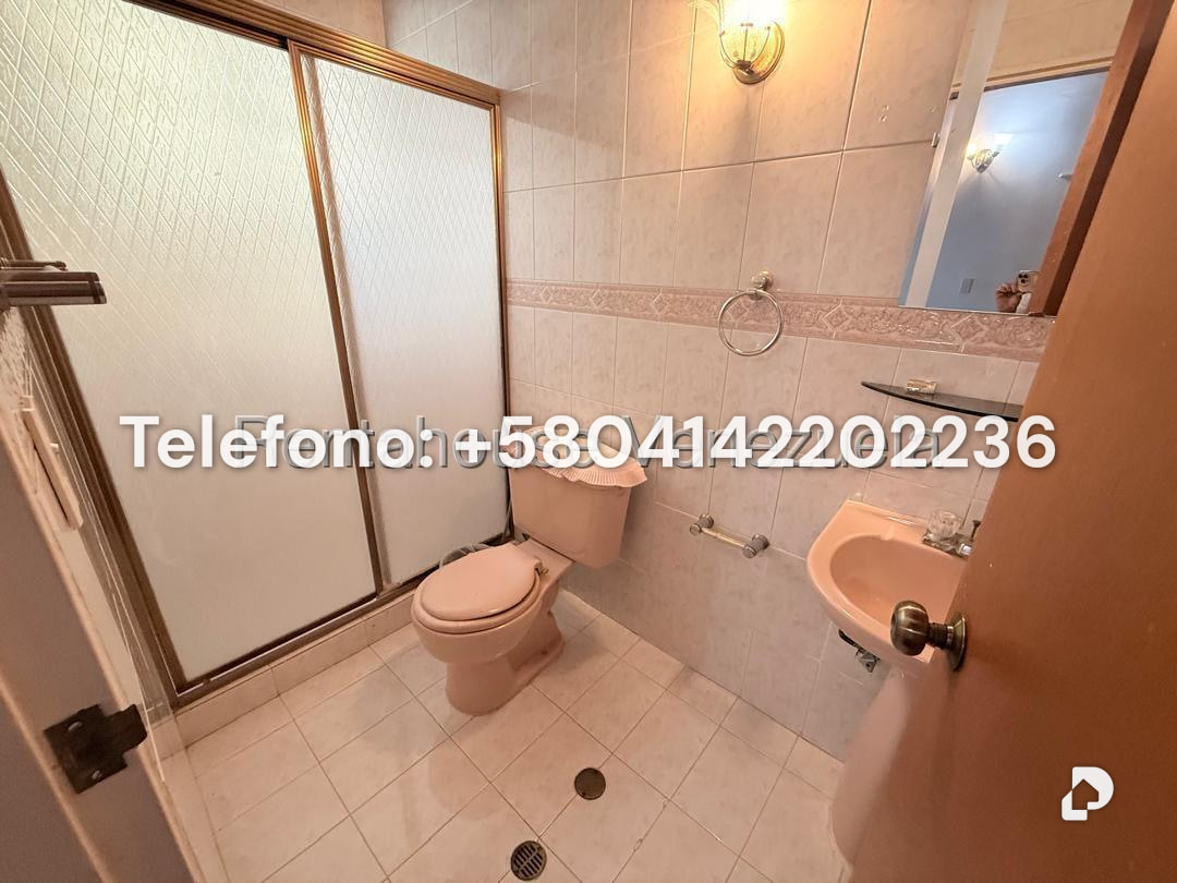 Casa en La Lagunita Country Club, Caracas – 33
