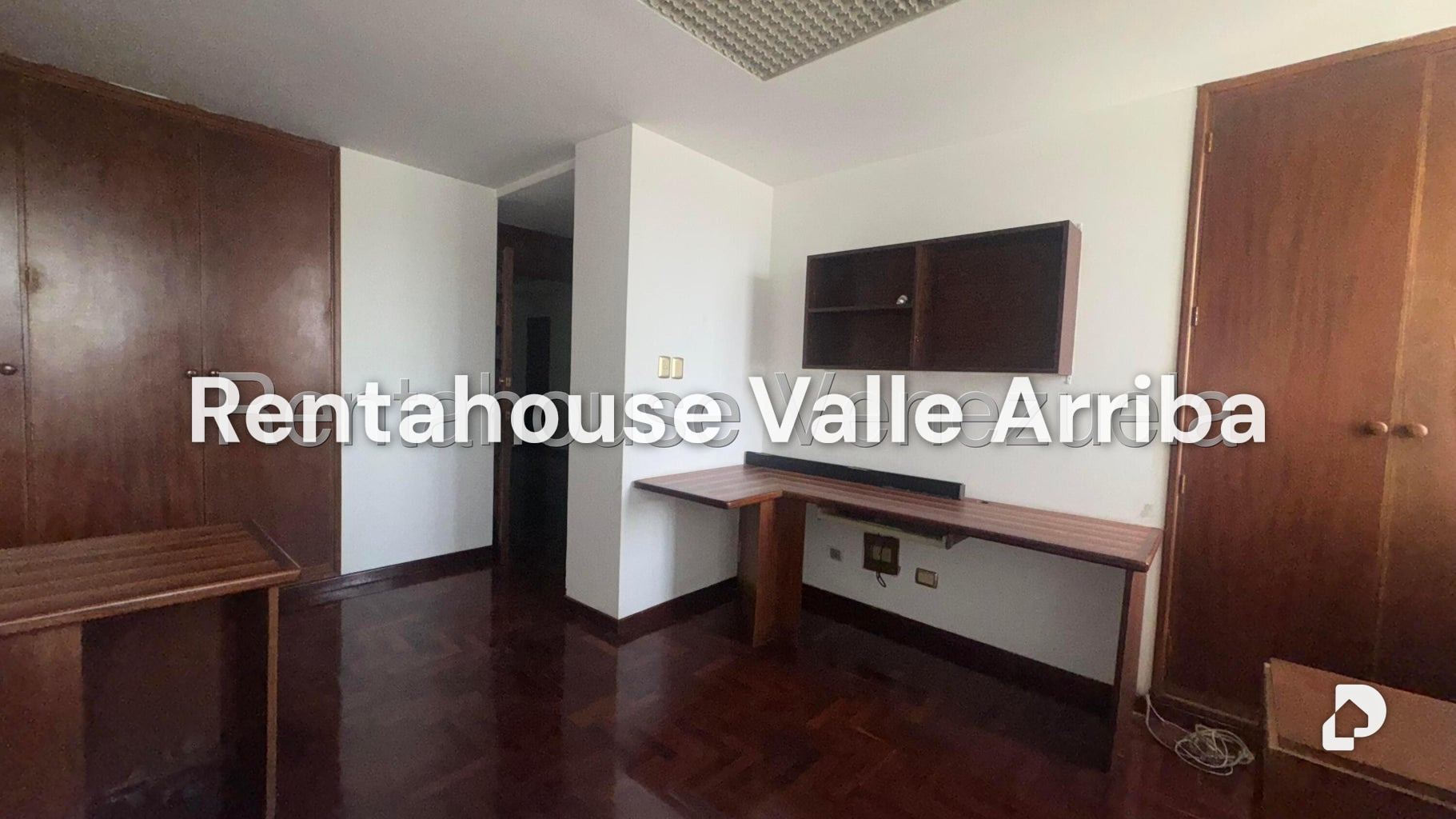 Local comercial en Parroquia Catedral, Caracas – 27