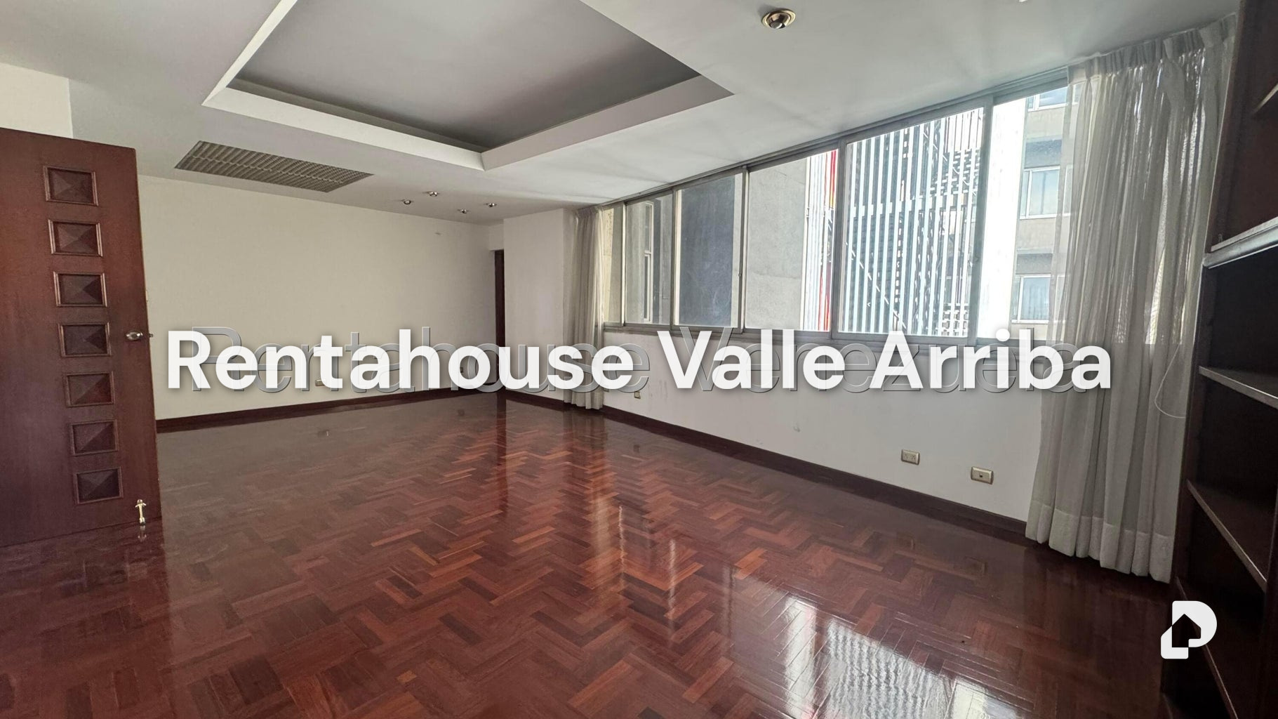 Local comercial en Parroquia Catedral, Caracas – 23